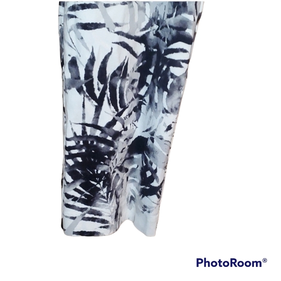 UP Black WhiteTechno Basic Slim Leg Ankle Pant - Picture 3 of 9